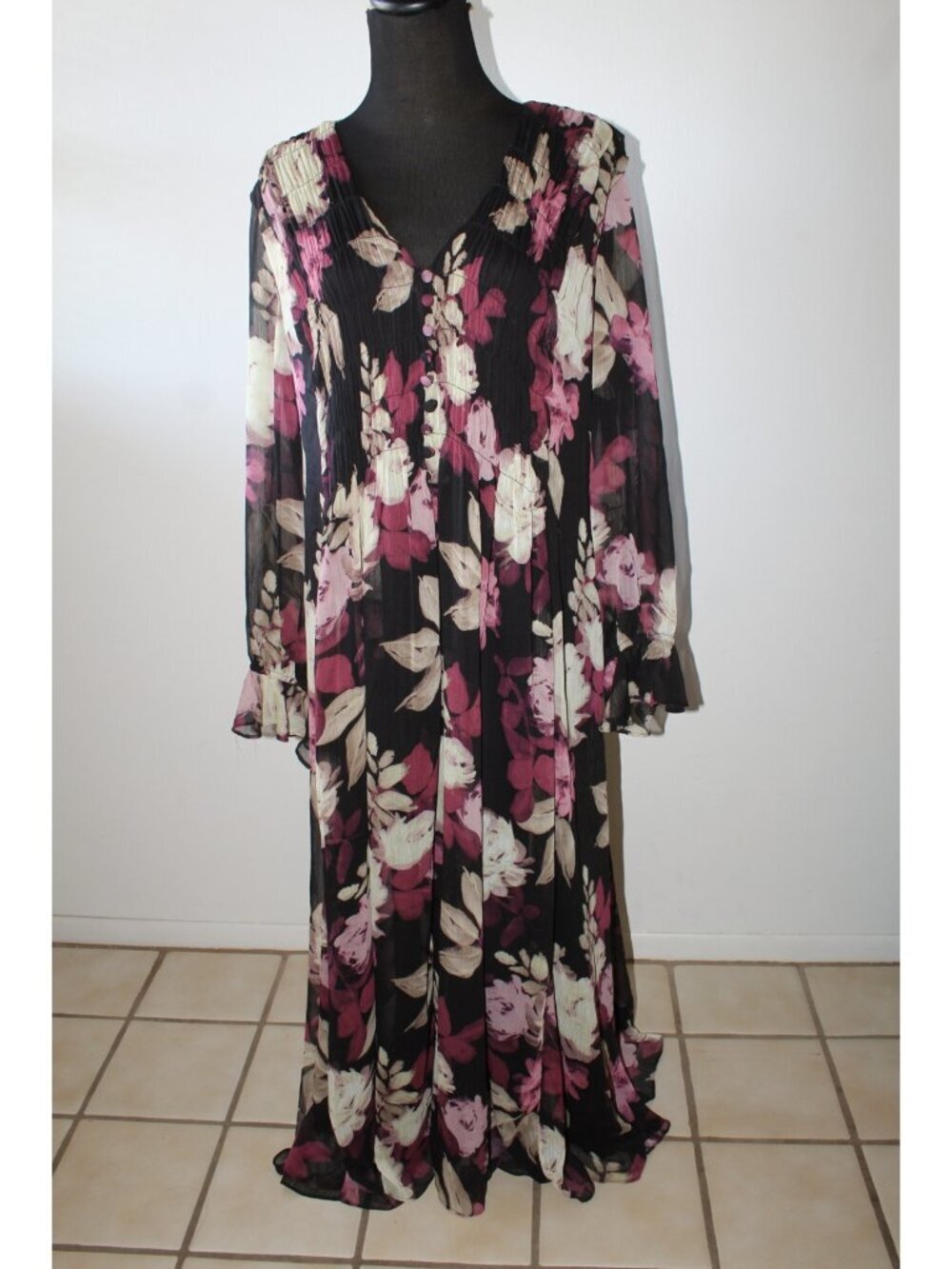 Taylor Chiffon Floral Print Dress Long Sleeve Size 16/XL Smoke V-Neck Party - Picture 8 of 12